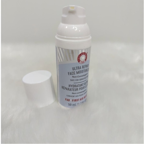 First Aid Beauty‎ Moisturizers + Toner BUNDLE BNIB - Picture 7 of 12